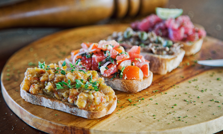 Simple and Delicious Pâté Toasts